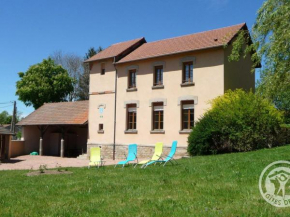 Gîte Saint-Bonnet-des-Quarts, 4 pièces, 6 personnes - FR-1-496-123